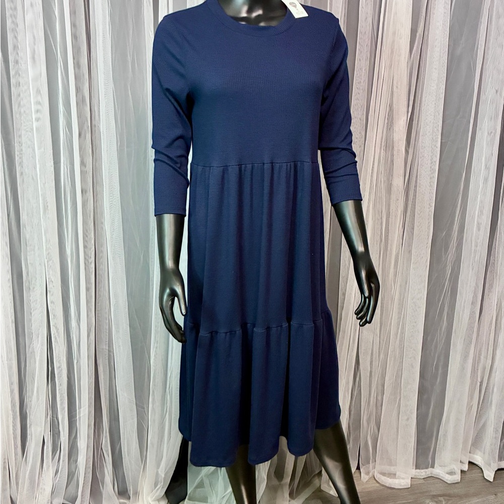 Chic Navy Blue Midi Dress